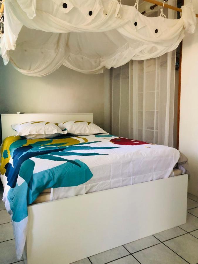 Habitation Santos 6 Personnes Terre De Haut Les Saintes Exterior foto