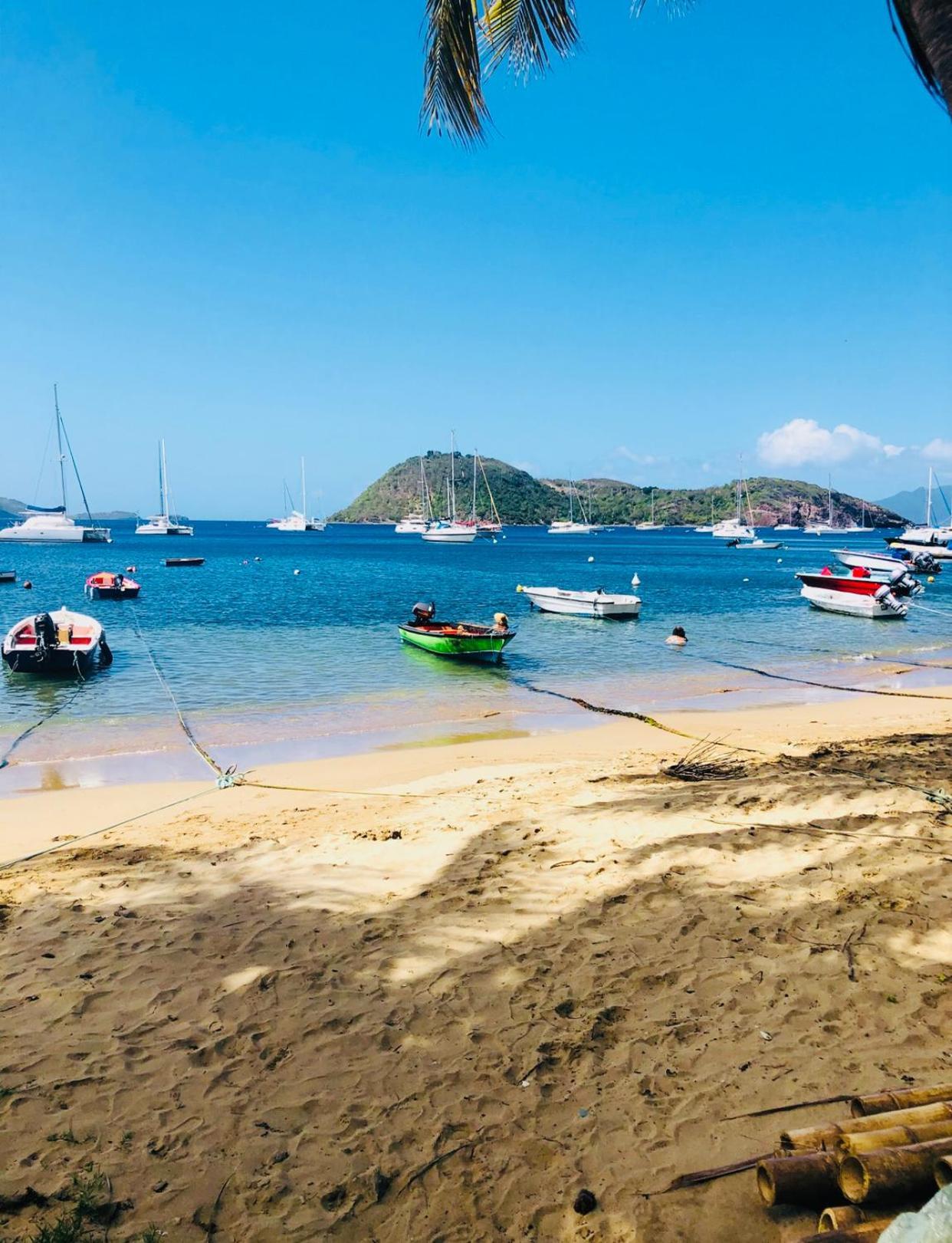 Habitation Santos 6 Personnes Terre De Haut Les Saintes Exterior foto